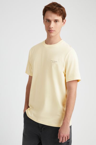T-shirt brodé