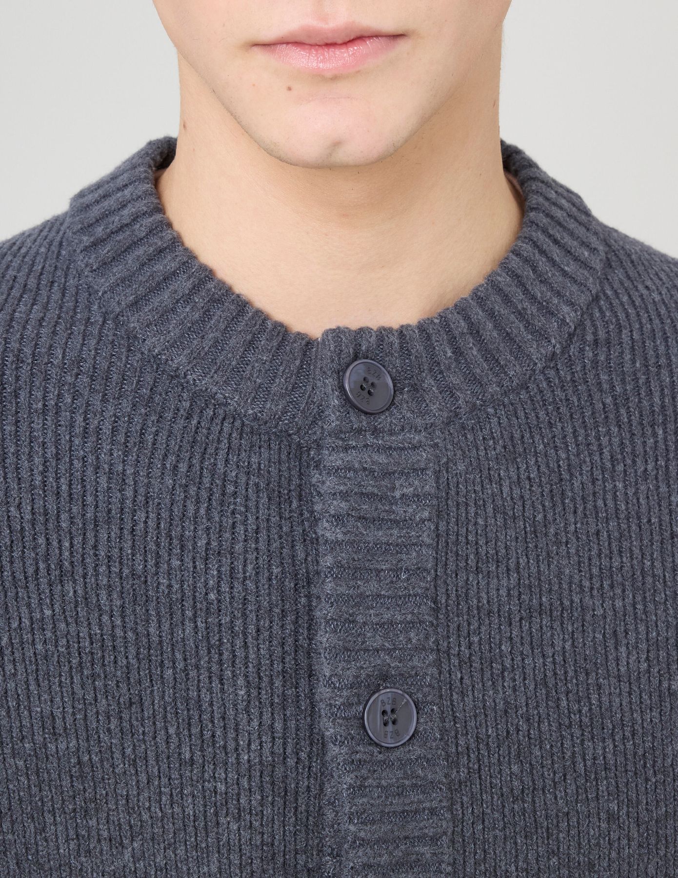 Gilet boutonn&eacute;