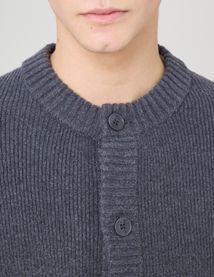 Gilet boutonn&eacute;