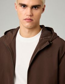 Blouson léger à capuche
