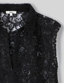 Top en dentelle