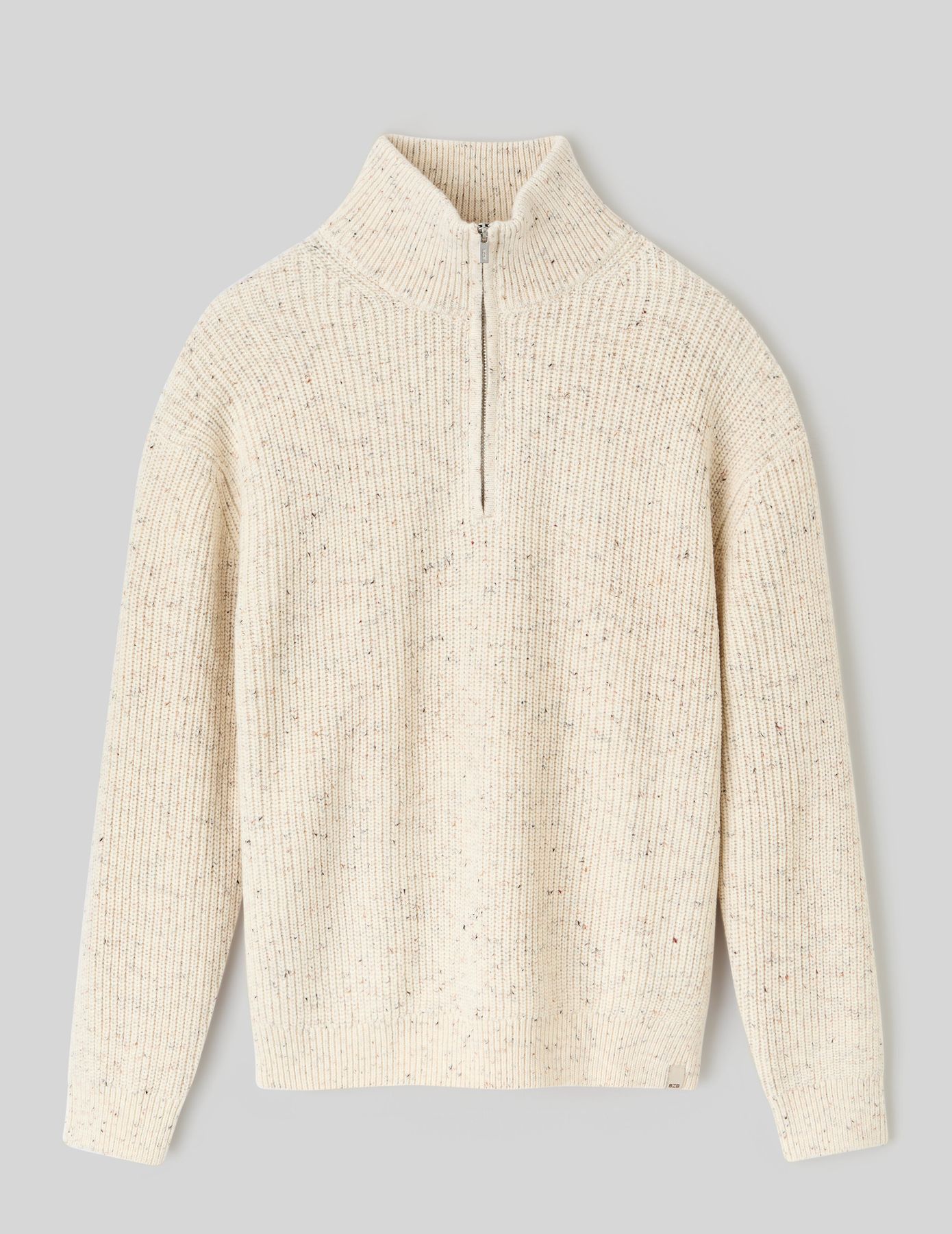 Pull col montant