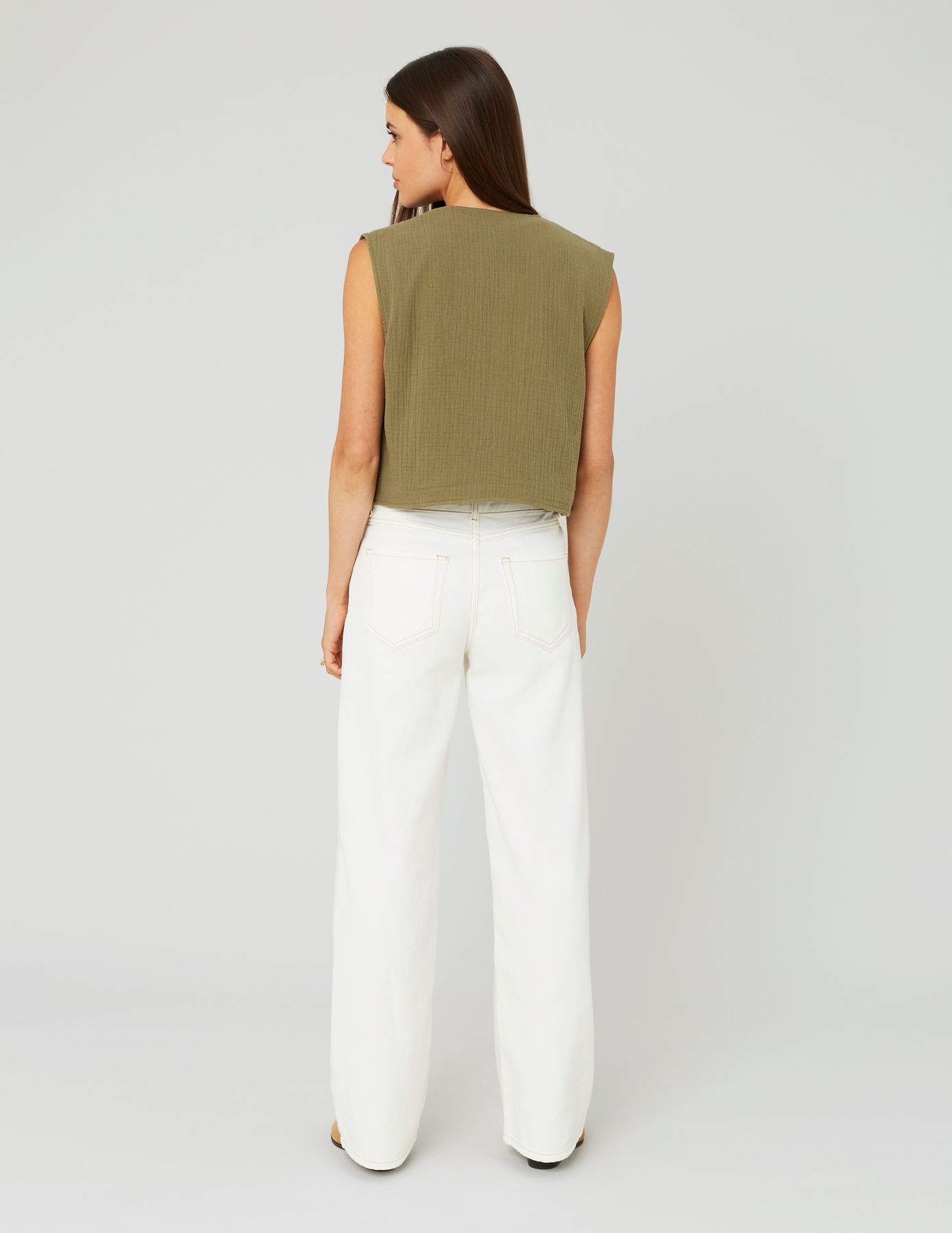 Veste sans manches brodée