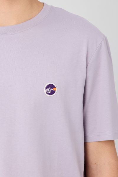 T-shirt broderie poitrine