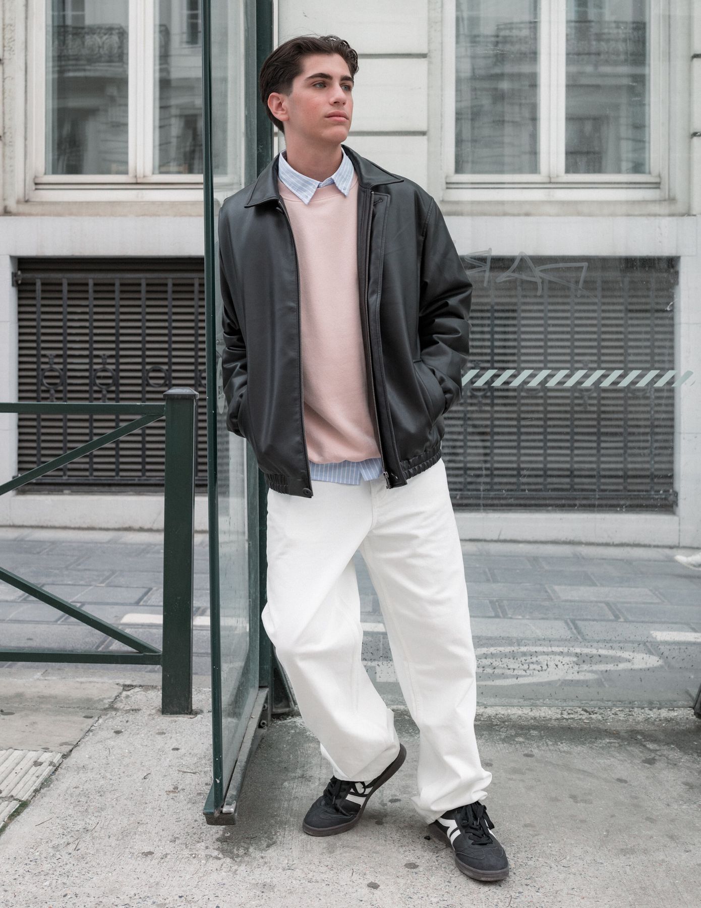 Jean loose