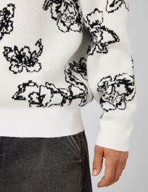 Pull jacquard fleurs
