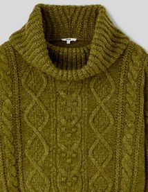 Pull col roulé