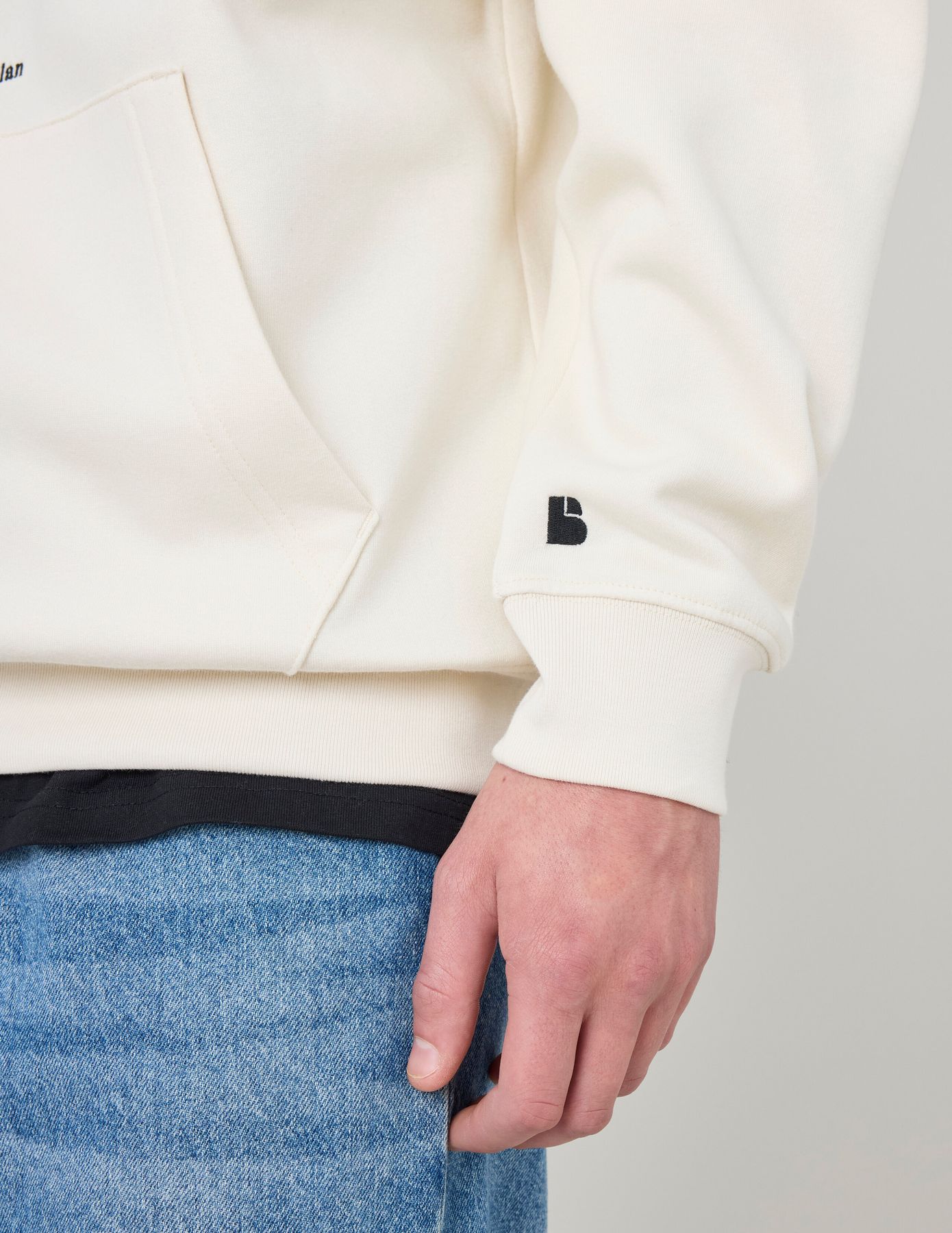 Sweat broderie