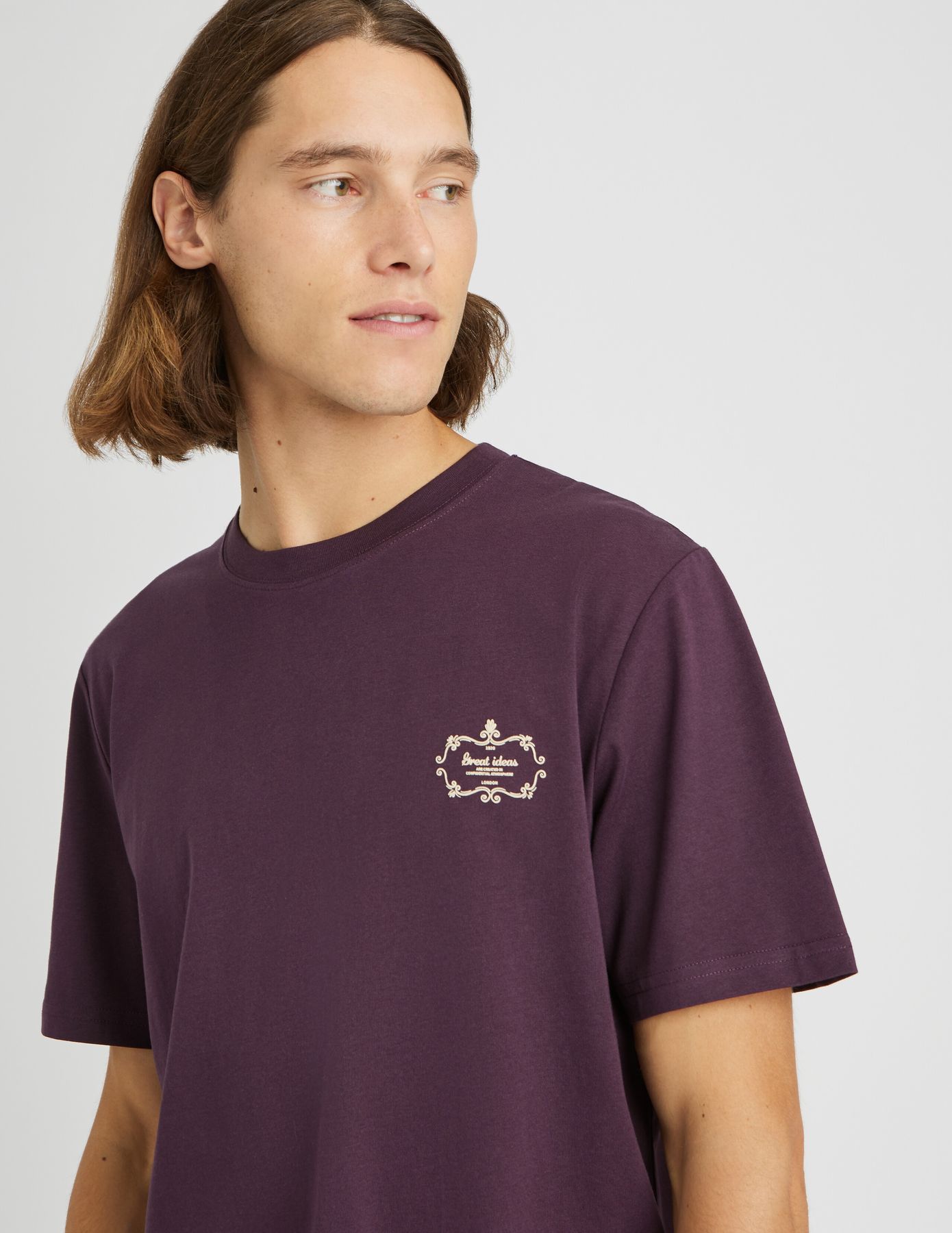 T-shirt brod&eacute;