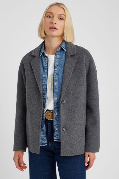 Manteau court en laine