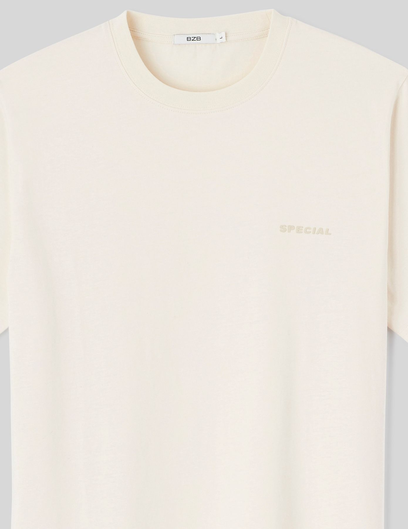 T-shirt message poitrine