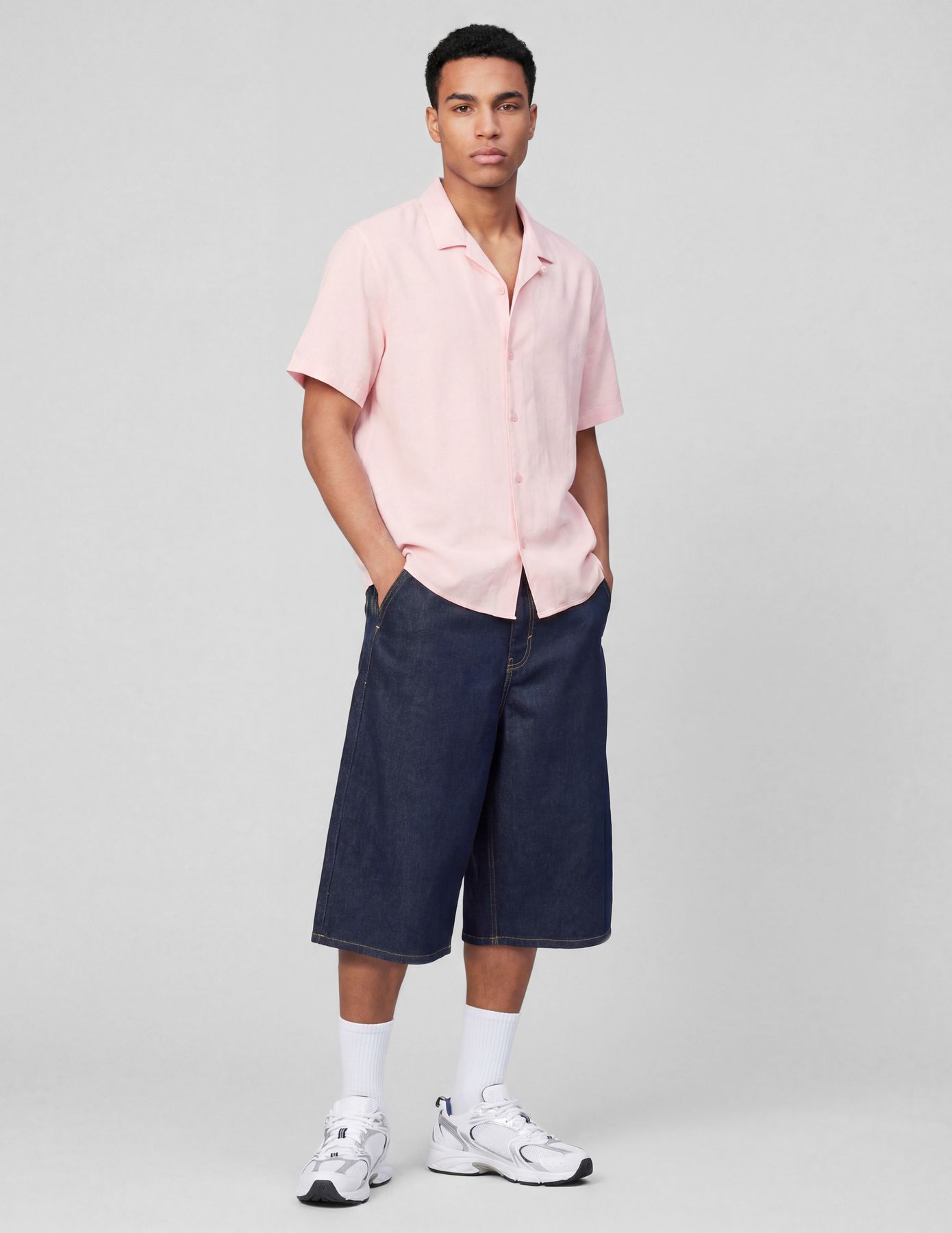 Chemise manches courtes mati&egrave;re fantaisie