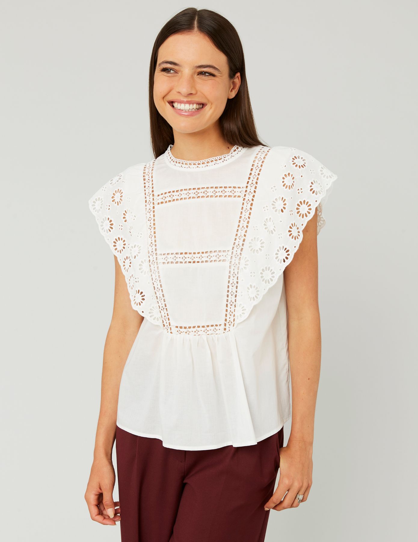 Blouse en broderie anglaise