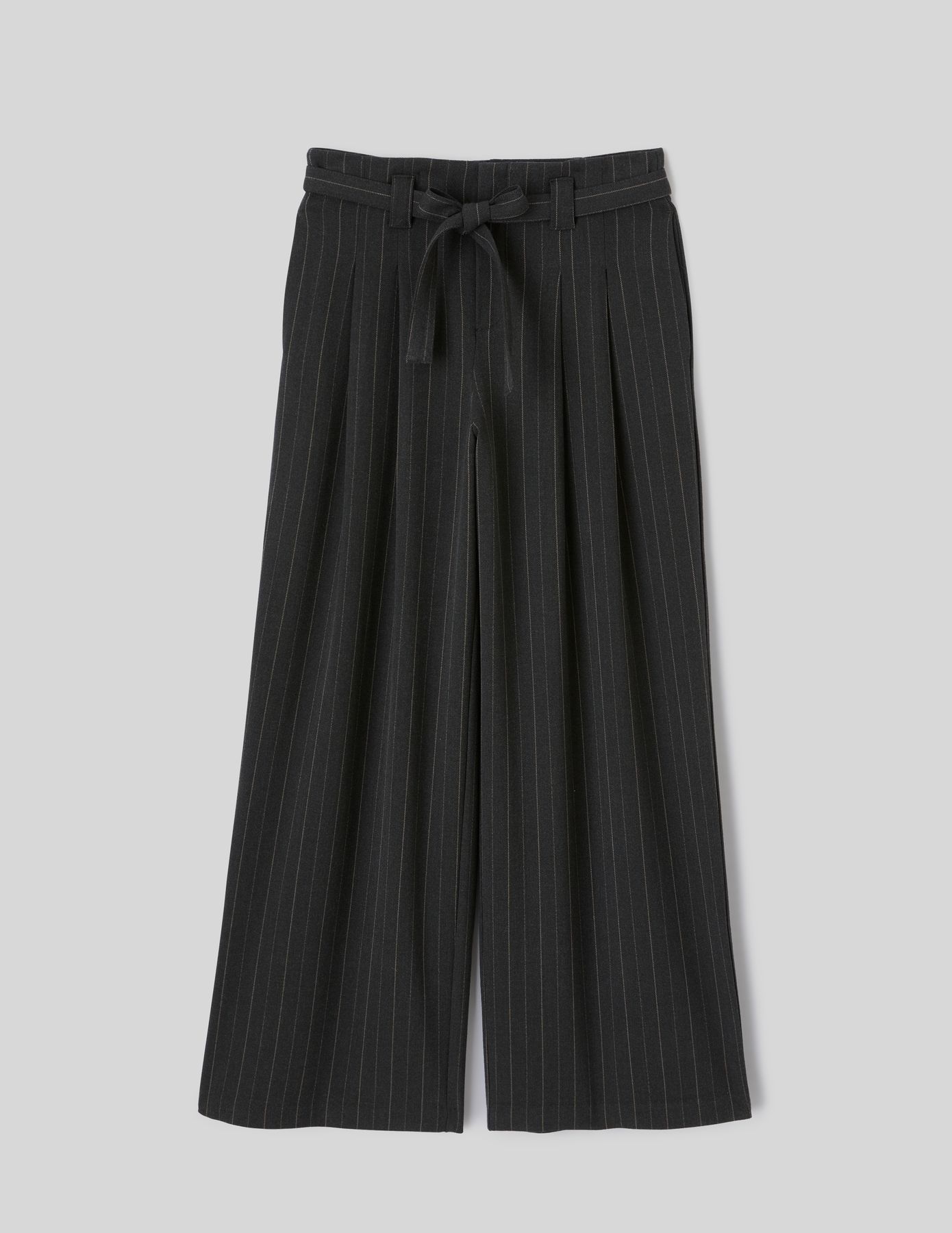 Pantalon en flanelle ceintur&eacute; &agrave; rayures
