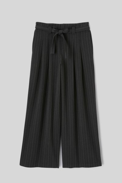 Pantalon en flanelle ceintur&eacute; &agrave; rayures