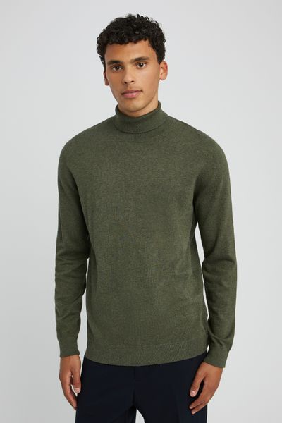 Pull col roul&eacute;