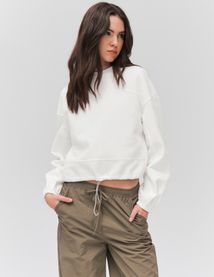 Sweat cropped découpes sport