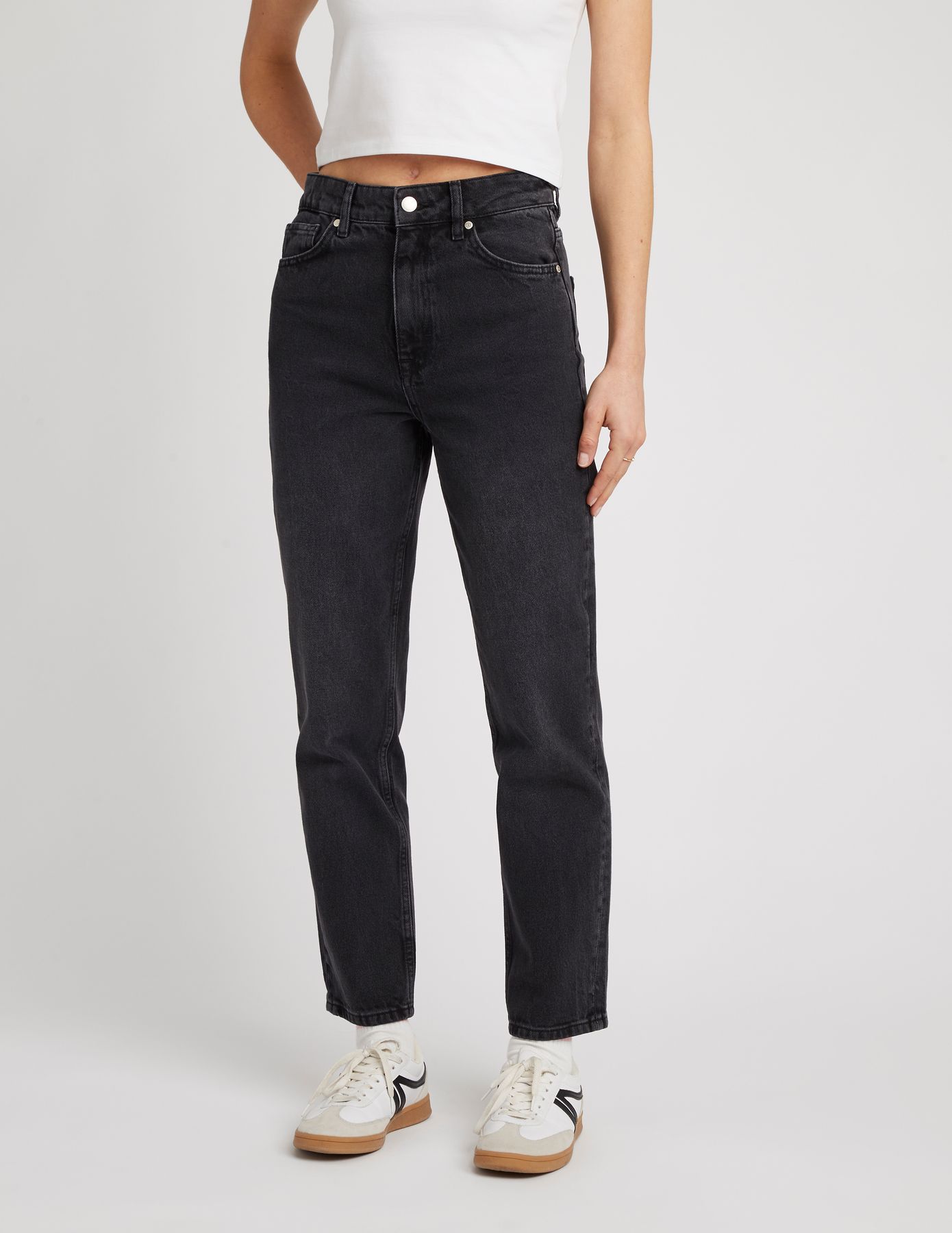 Jean mom fit