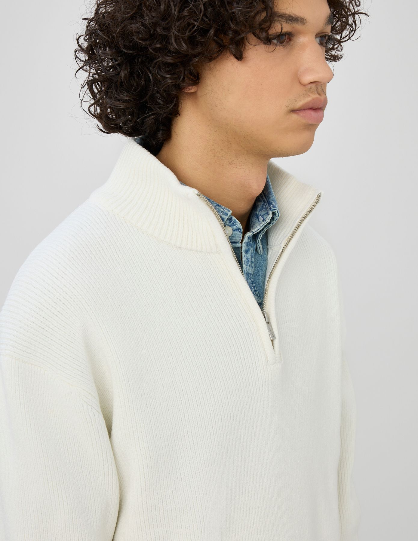 Pull chenille col montant