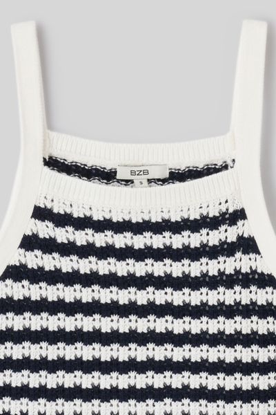 D&eacute;bardeur ray&eacute; en crochet