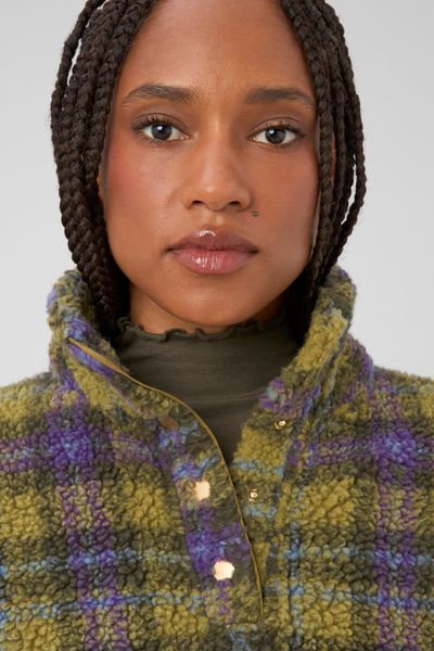 Sweat sherpa