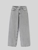 Gris foncé