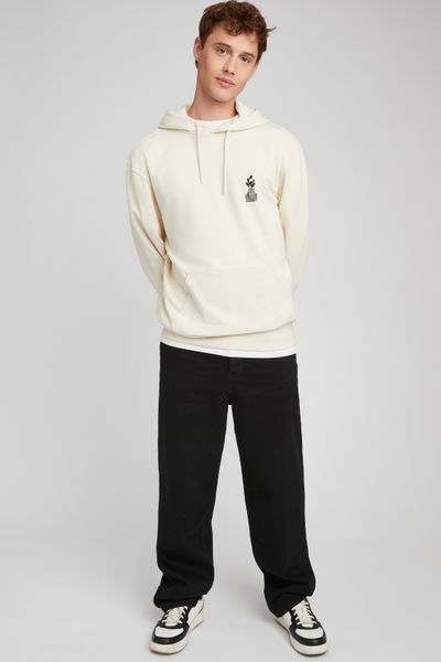 Sweat à capuche broderie poitrine
