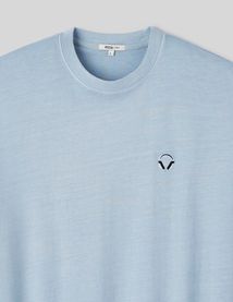 T-shirt lourd d&eacute;lav&eacute; brod&eacute;