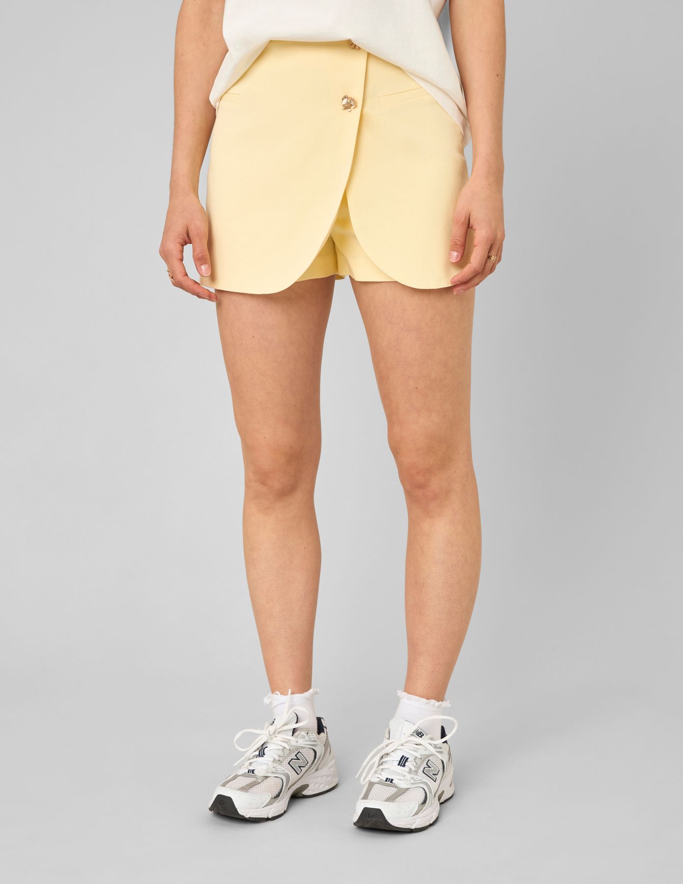 Short jupe portefeuille