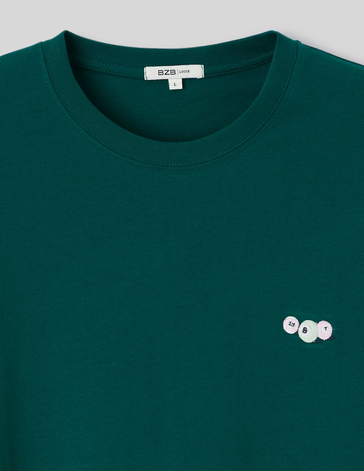 T-shirt broderie poitrine