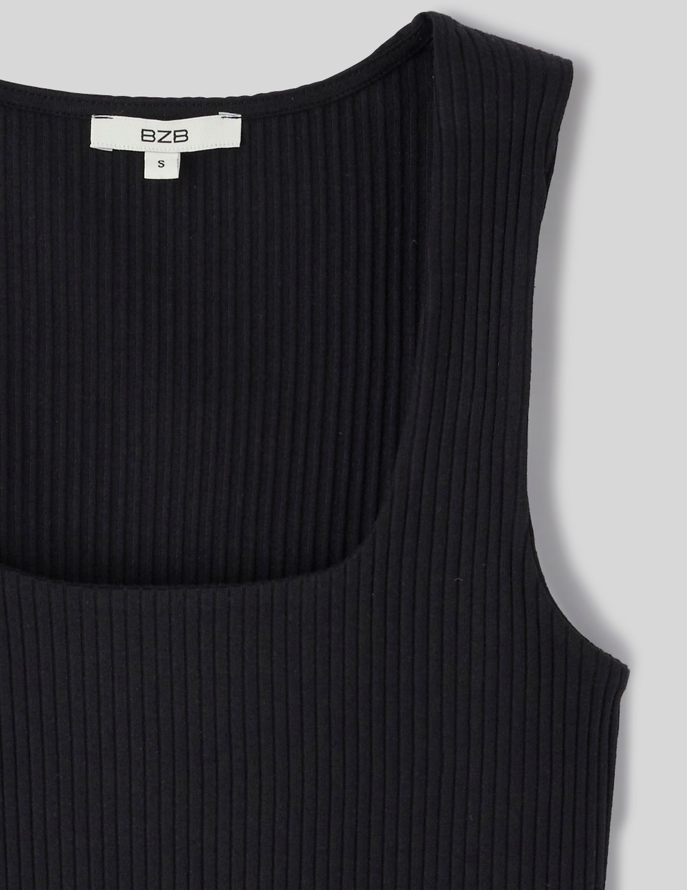 T-shirt encolure carré
