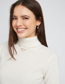 Pull col roul&eacute;