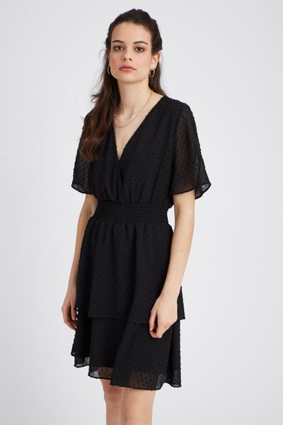 Robe courte plumetis en polyester recycl&eacute;