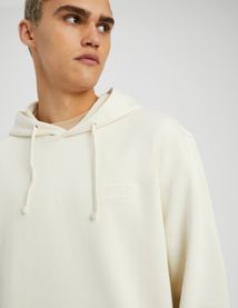 Sweat brod&eacute; &agrave; capuche