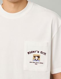 T-shirt poche brod&eacute;