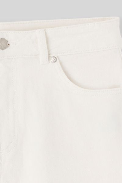 Short en jean raw cut