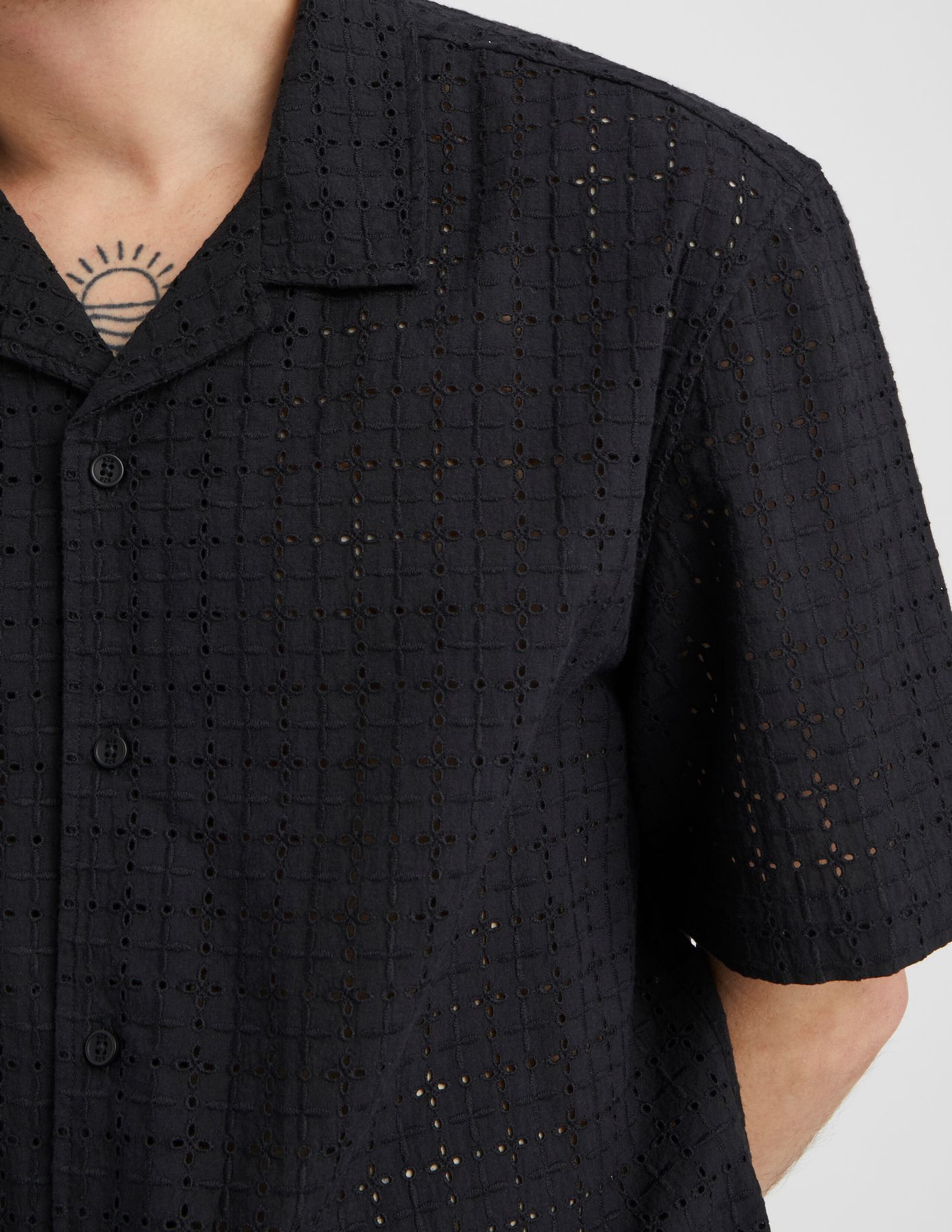 Chemisette broderie anglaise