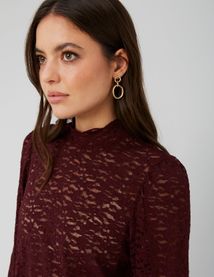 T-shirt col montant dentelle