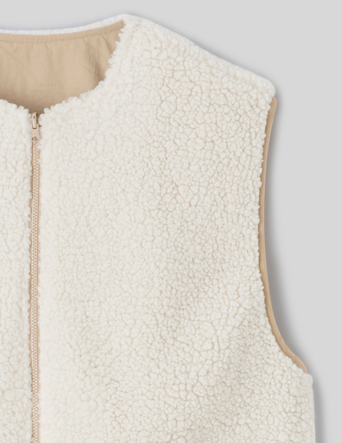 Gilet r&eacute;versible sans manches sherpa