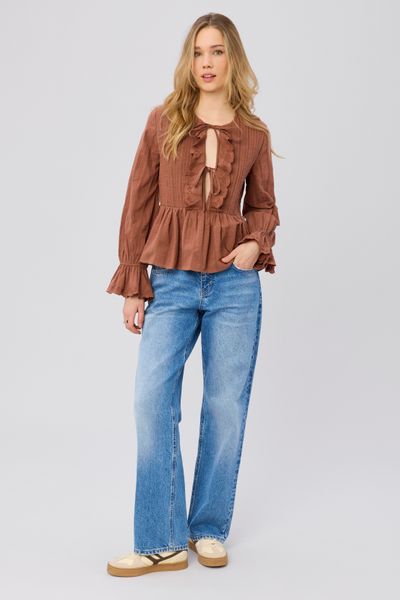 Blouse &agrave; nouer