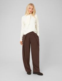 Pull &agrave; col nou&eacute;