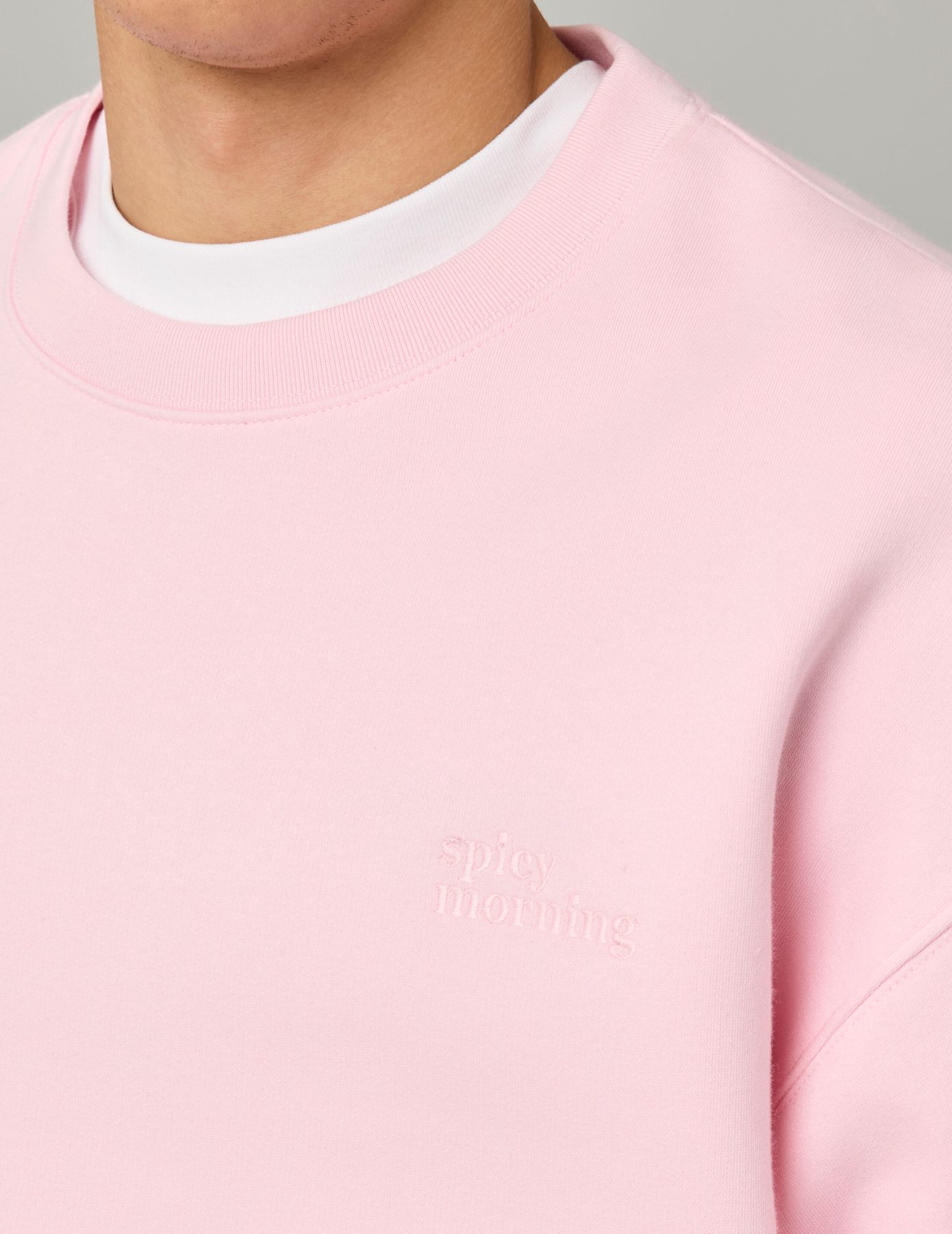 Sweat avec broderie