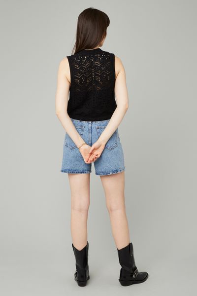 Gilet sans manches en crochet