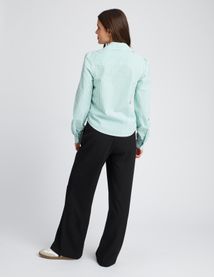 Chemise textur&eacute;e ray&eacute;e