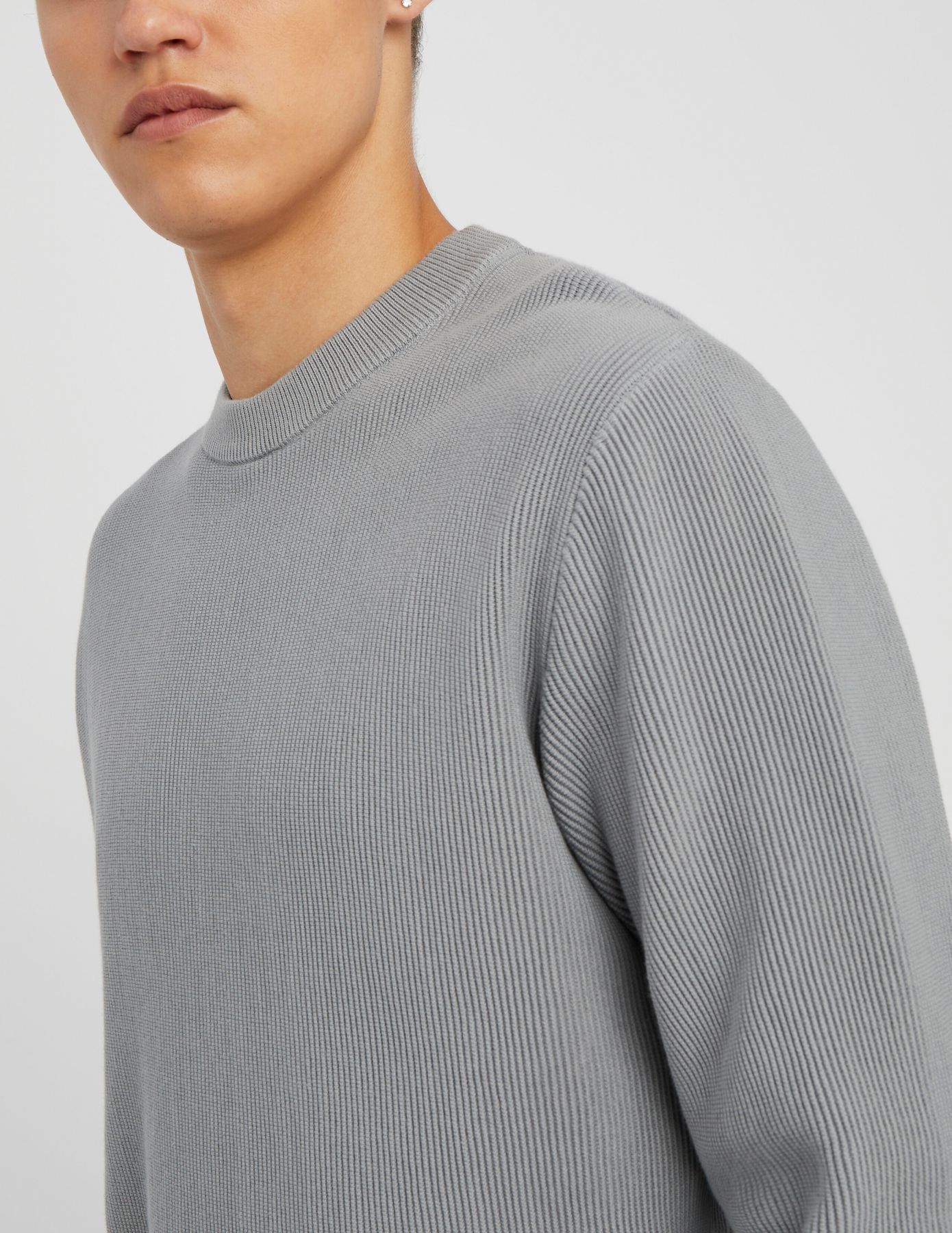 Pull col rond maille c&ocirc;tel&eacute;e