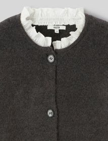 Gilet boutonn&eacute; &agrave; volants