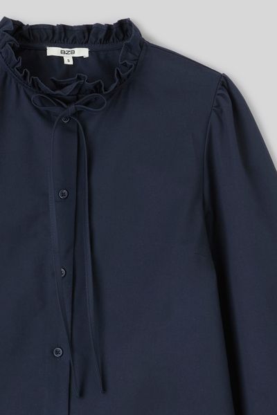 Blouse &agrave; volants