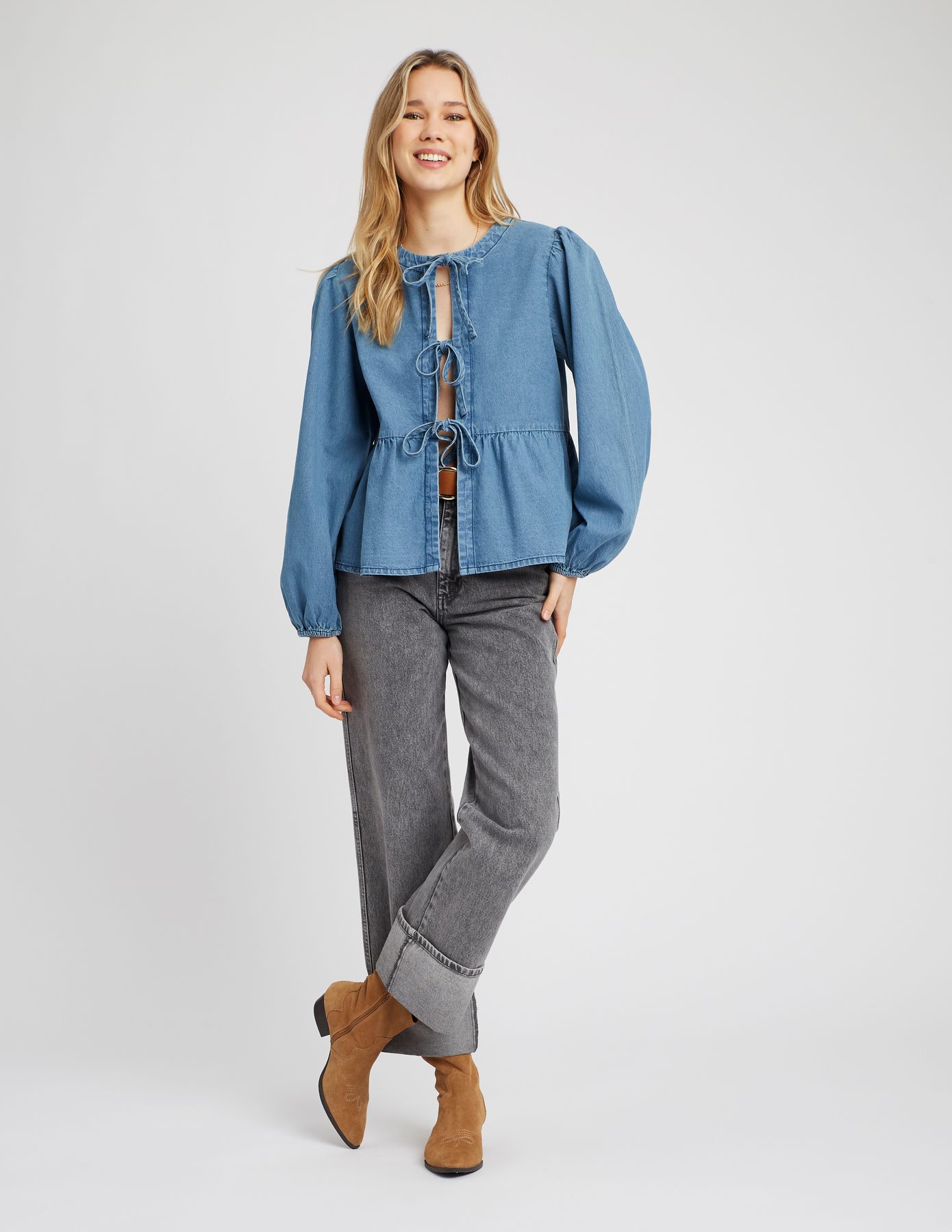 Chemise en denim à nœuds