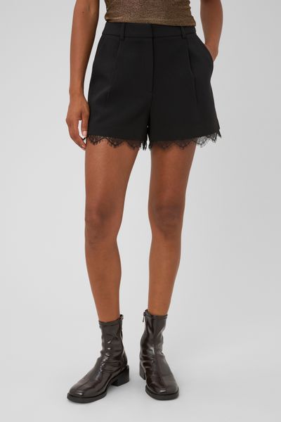 Short court city dentelle