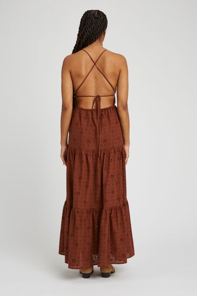 Robe longue broderie anglaise